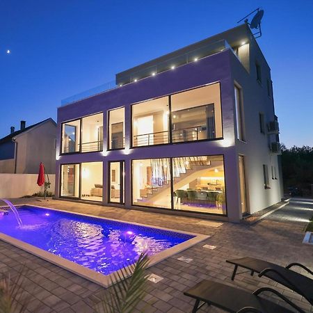 Rhapsody In Green - Luxury Villa In Zadar Crno Εξωτερικό φωτογραφία