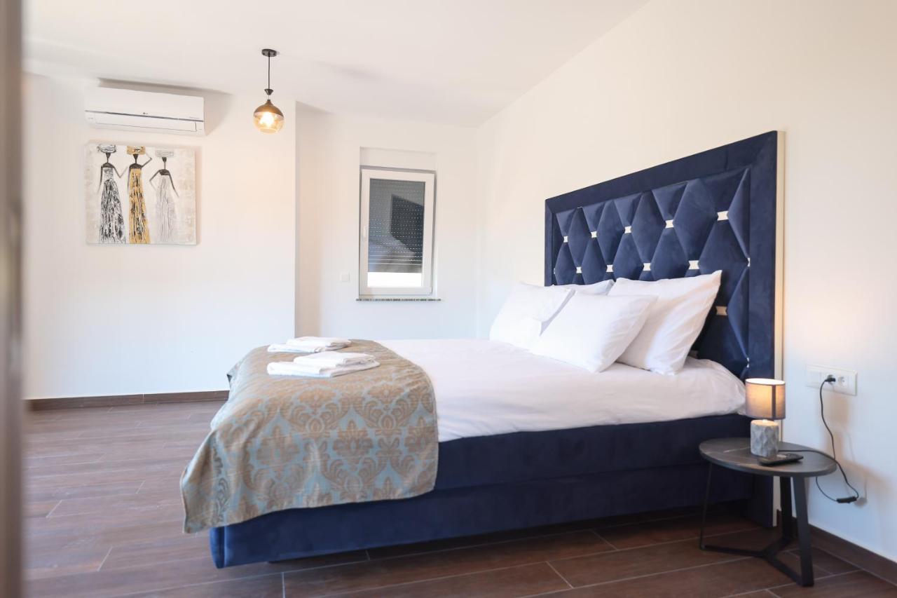 Rhapsody In Green - Luxury Villa In Zadar Crno Εξωτερικό φωτογραφία